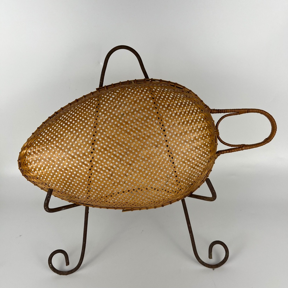 Vintage Woven Wicker Rattan Fruit Basket Serving Tray with Handle No Stand